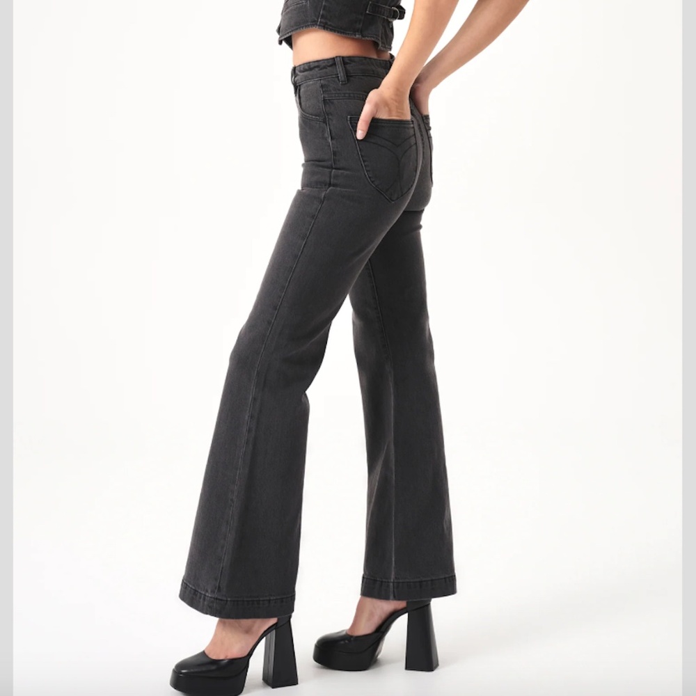 Rollas Eastcoast Flare Wide Leg Crop Jeans Womens Vintage Washed Black - Picture 4 of 13